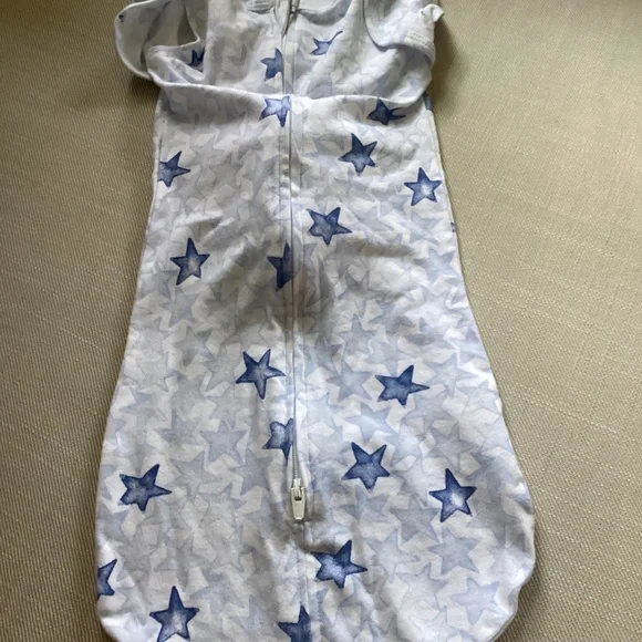 Baby bundle newborn items - Picture 2 of 6